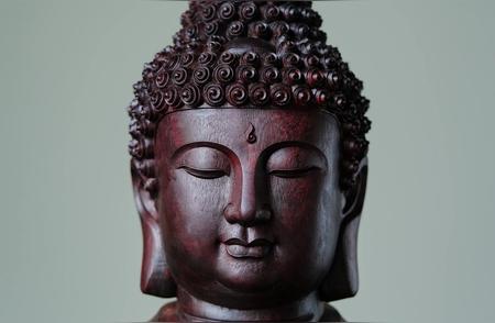 小叶紫檀：珍贵的佛教艺术品