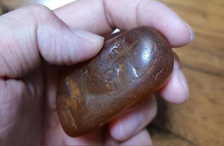 龙岩曾大妈在缅甸发现价值400万的玛瑙石，坚决不卖